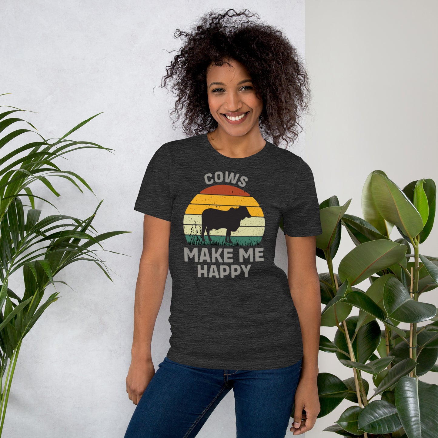 Cows Make Me Happy Unisex t-shirt