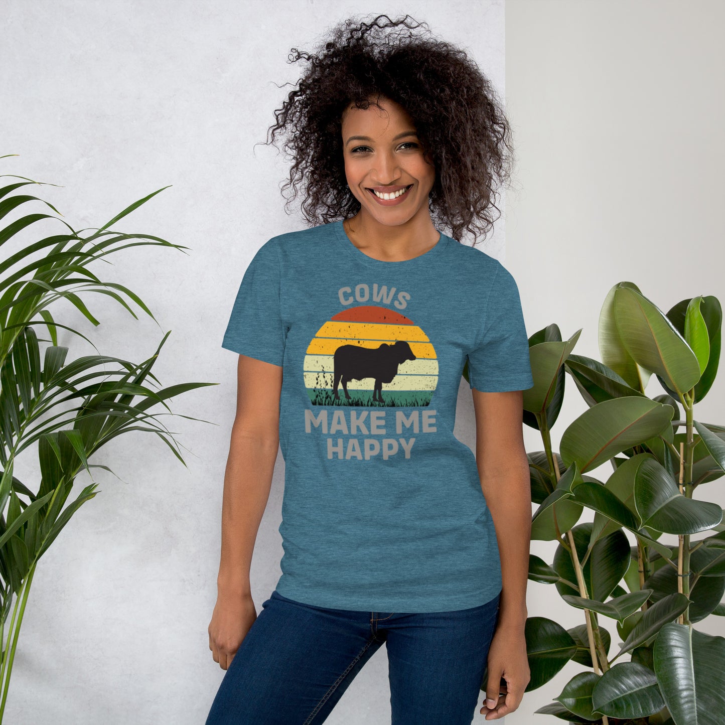 Cows Make Me Happy Unisex t-shirt